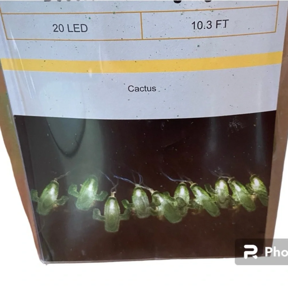 Cactus string lights - Picture 3 of 3